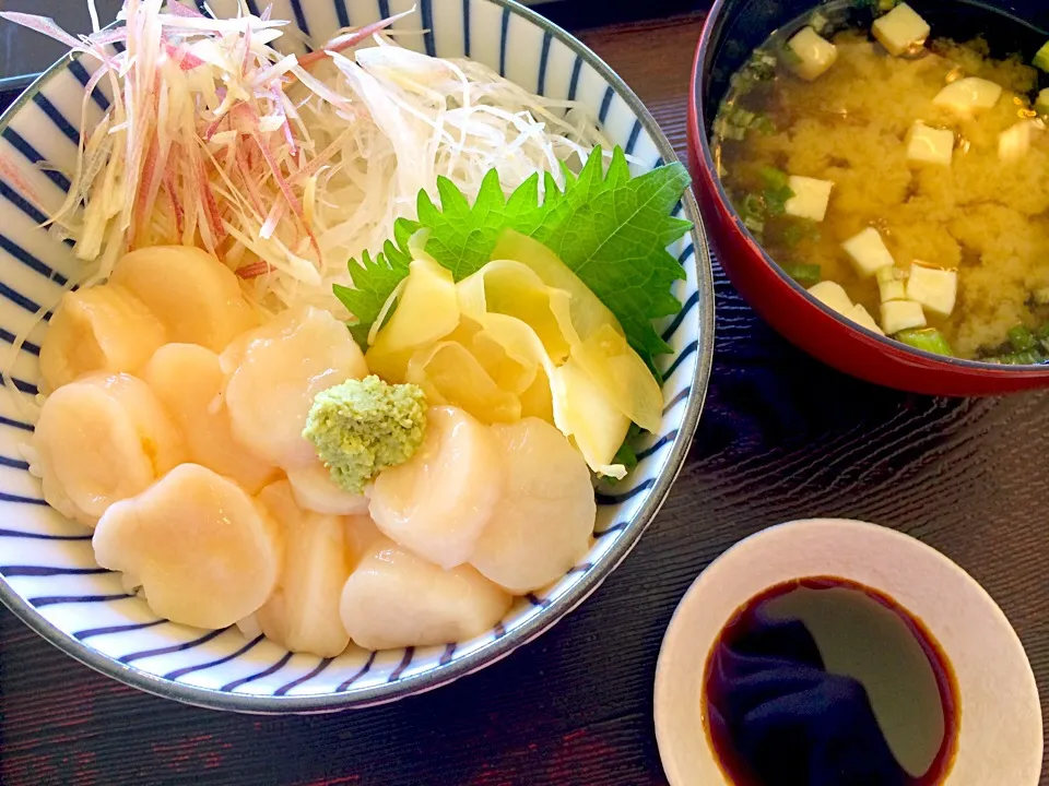 ホタテ丼|おはなさん