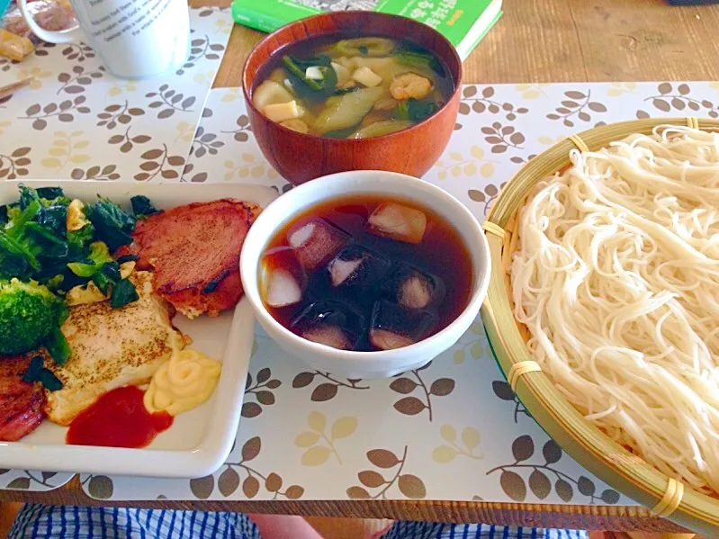 厚切りロースハムエッグのそうめん定食＠自宅|Yasuhiro Koikeさん