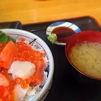 漁火丼|えどがろさん