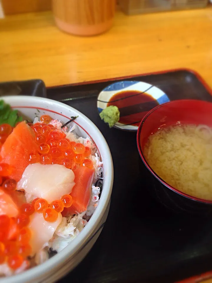 漁火丼|えどがろさん