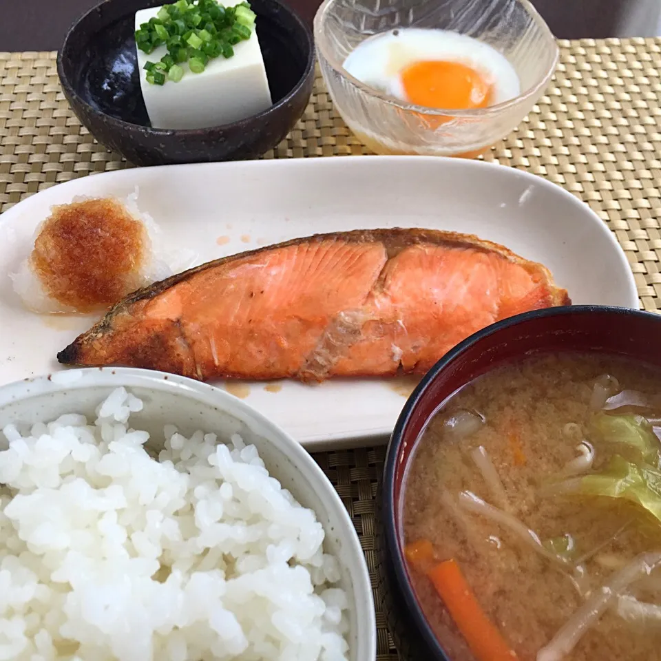 焼鮭定食|純さん