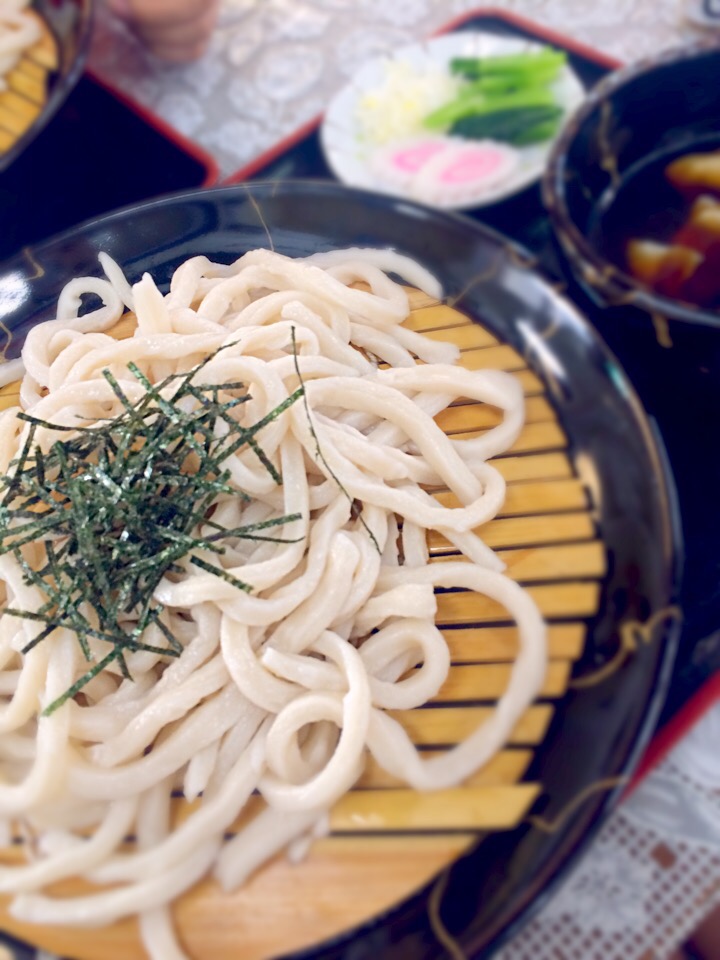 手打ち肉汁うどん