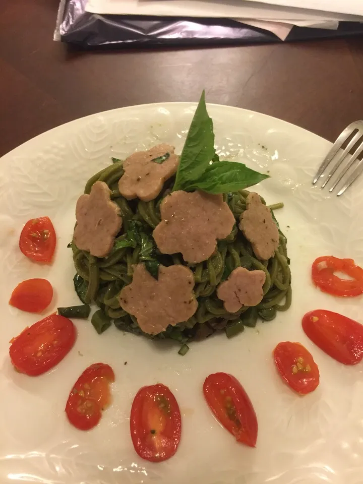 Soba with basil sauce home made|Ariz Guzmanさん