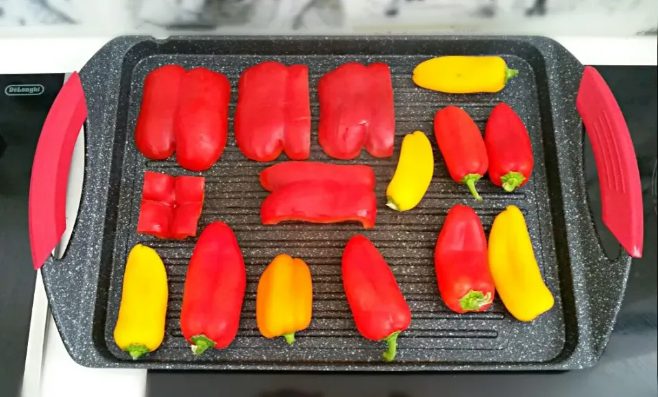 roasted bell peppers|lolaさん