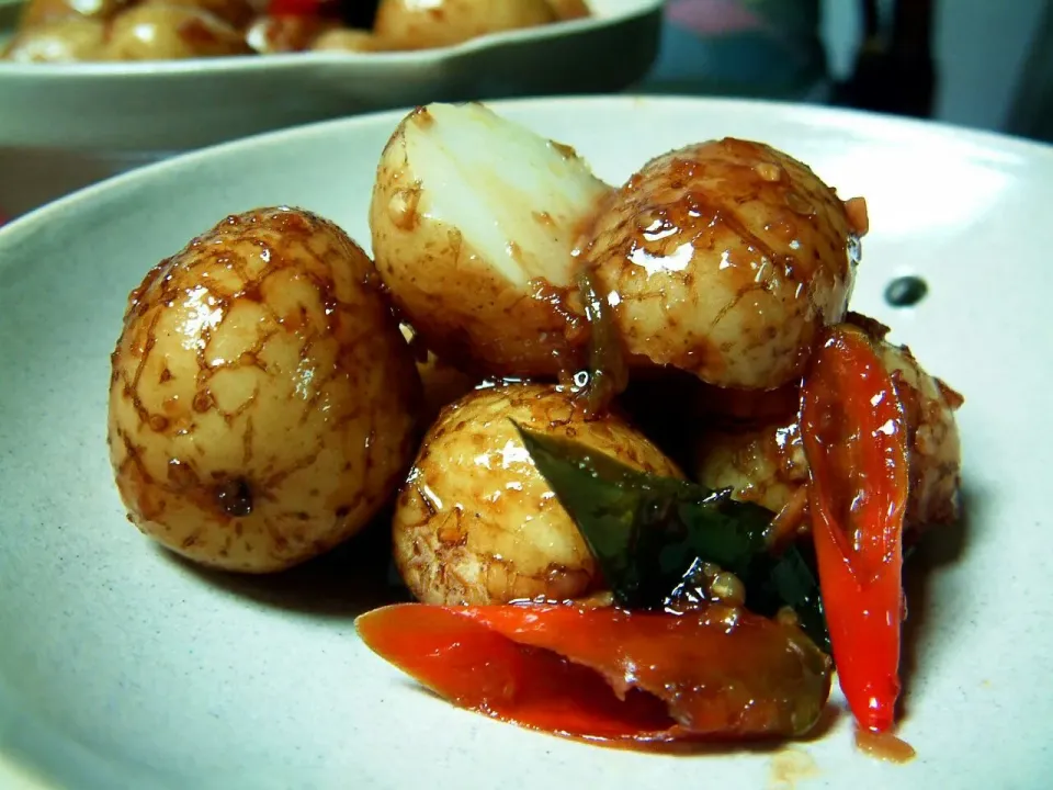 酱烧土豆。。。mini potatoes in sweet soy|steven z.y.さん