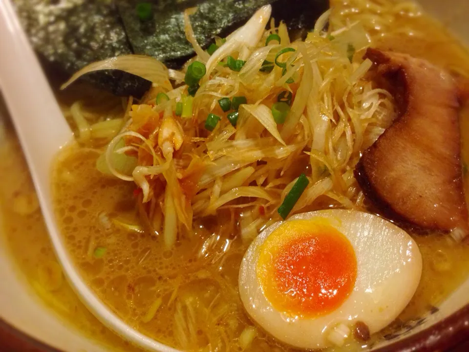 Snapdishの料理写真:横浜屋 ネギラーメン|rabi*さん