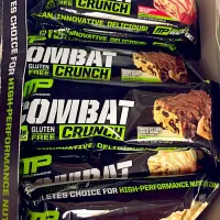 Combat Crunch Bars 😍|baylee glanzerさん