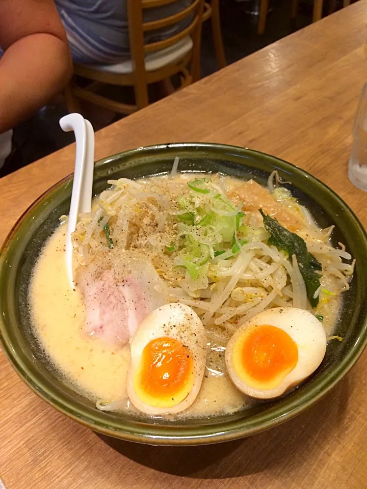 味噌樽のミソラーメン🍜|ジヌ美さん