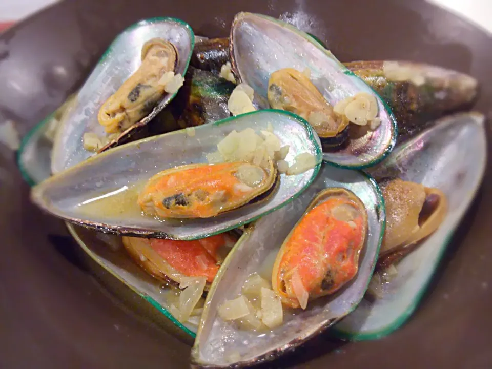 Wine Mussel|Tony J-Kayさん