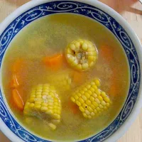 Simple corn and carrot soup. Perfect on a rainy night|Mimi Zarinaさん