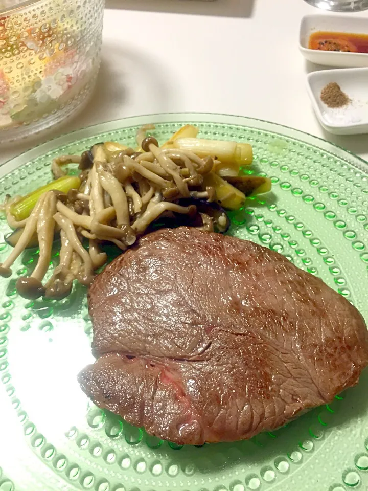 Snapdishの料理写真:松坂牛いただきますっ！|えみこさん