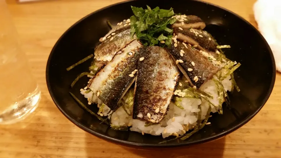 新秋刀魚の炙り飯|ペリカンさん