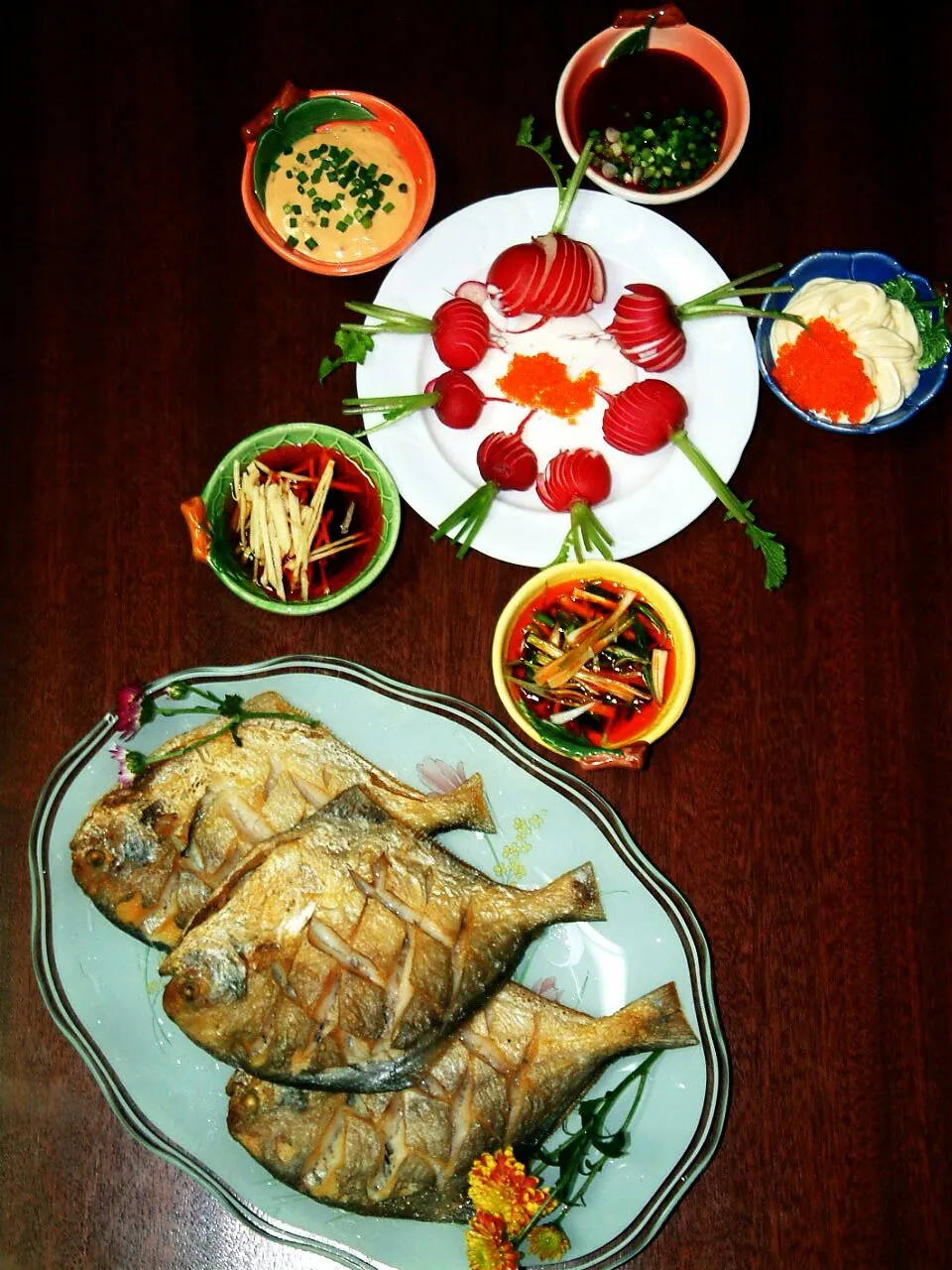 煎鲳鱼。。。pan-fried pomfret|steven z.y.さん