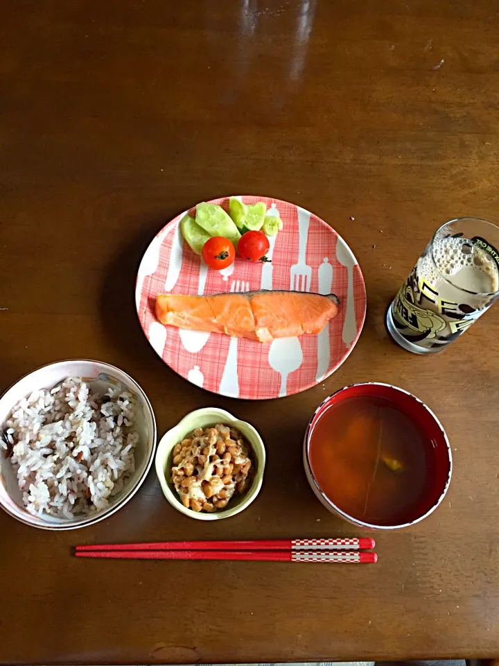 鮭定食😊💕|おはぎさん