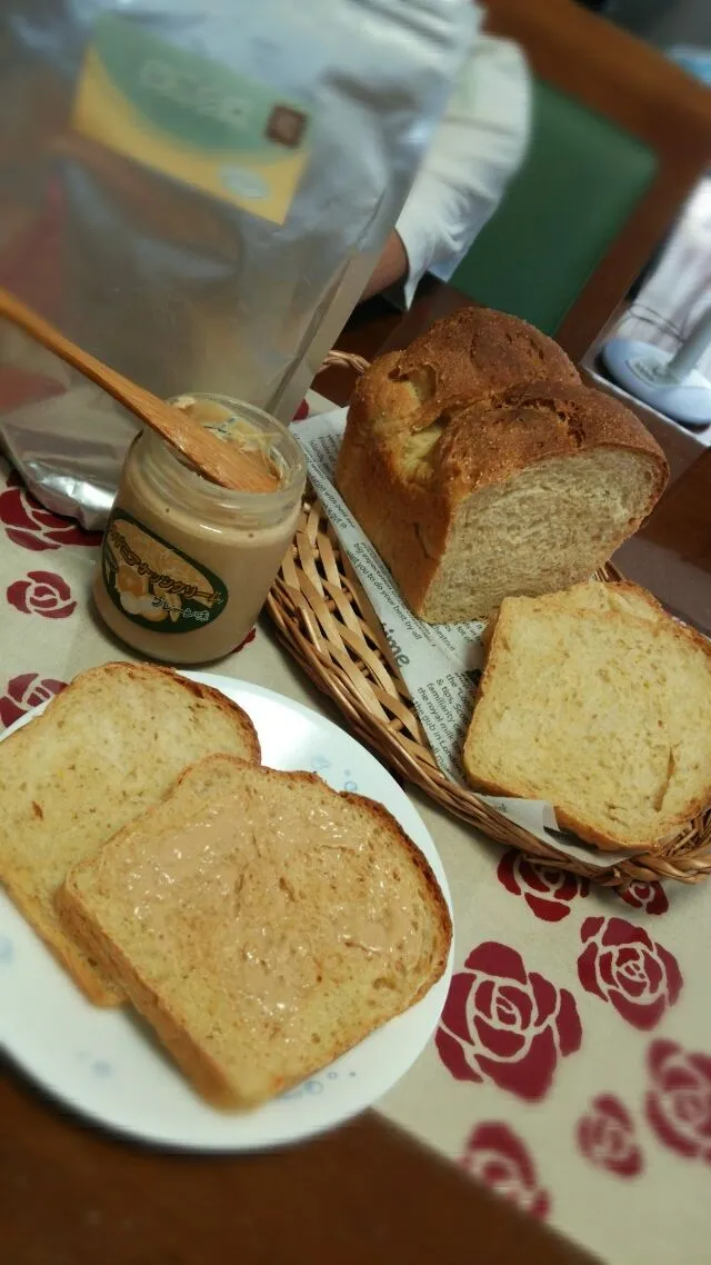 🍞発酵玄米入り天然酵母パン🍞|Mihoさん