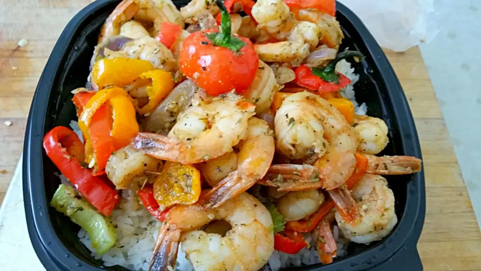 Snapdishの料理写真:#Shrimp and #Veggies over #Rice|Precious Loveさん