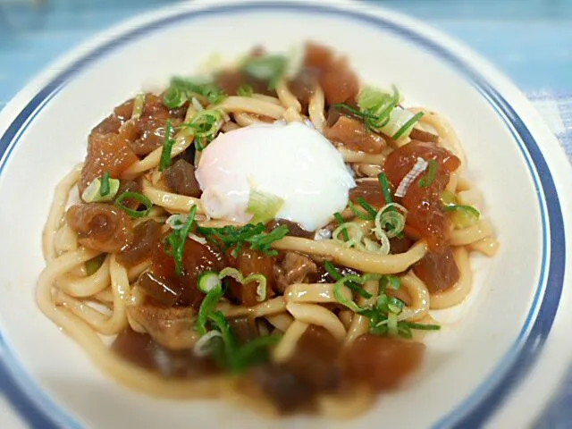 Snapdishの料理写真:ぼっかけ焼きうどん|よっしー(=^ェ^=)さん