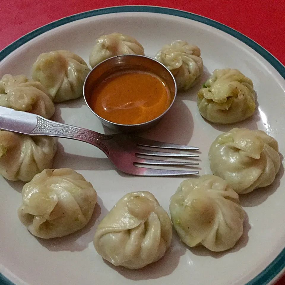 Snapdishの料理写真:Veg momo|maixx ใหม่さん