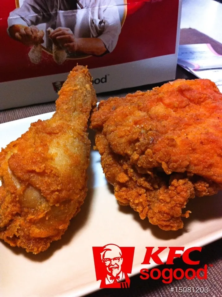 Snapdishの料理写真:#15081203 KFCレッドホットチキン×3 ¥770|dune725さん