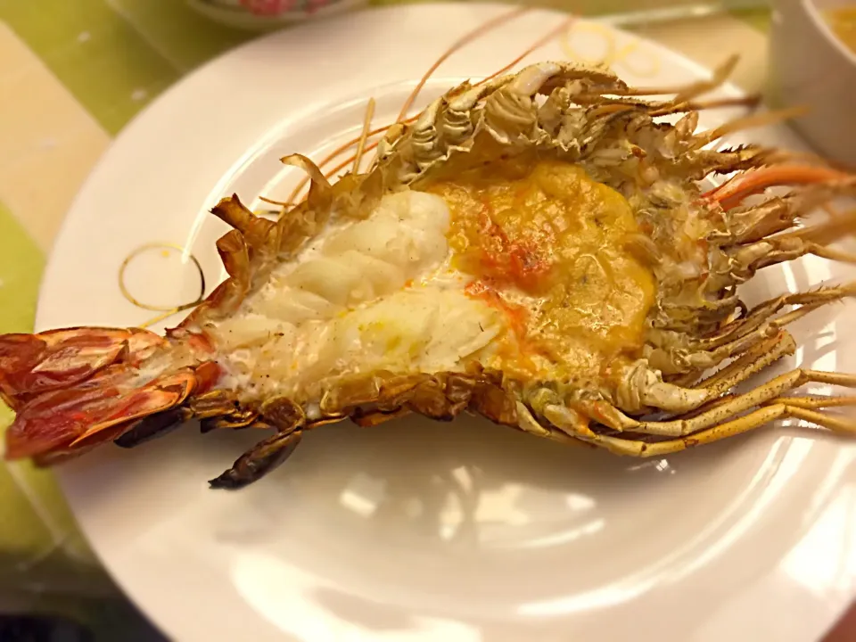 Snapdishの料理写真:Grilled giant shrimp (1kg/a shrimp)|Kim Pakinyさん