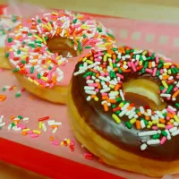 #Sprinkles #yum #Donut|Malis Vannaさん