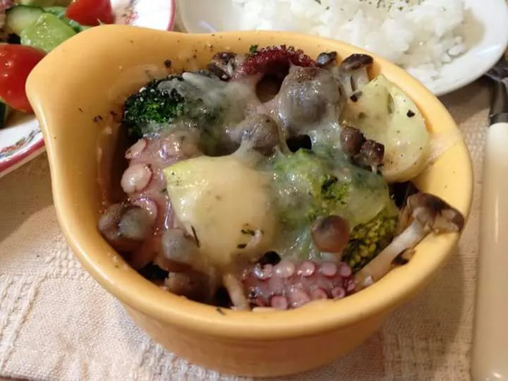 octopus broccoli grilled cheese soup|CHUENCHAIさん