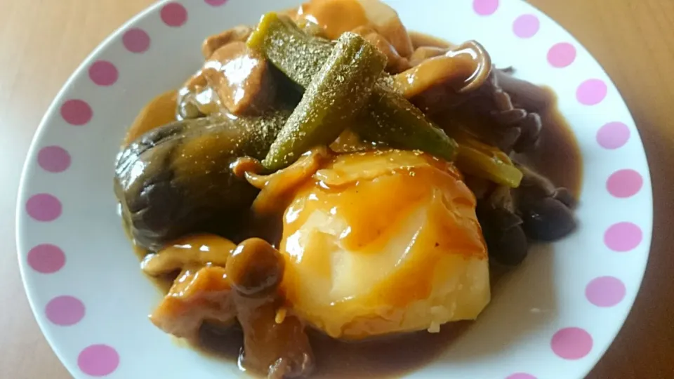 栄養満点❗食べずらさ満点❗
ごろっと野菜のカレー(о´∀`о)|ももじり(о´∀`о)さん