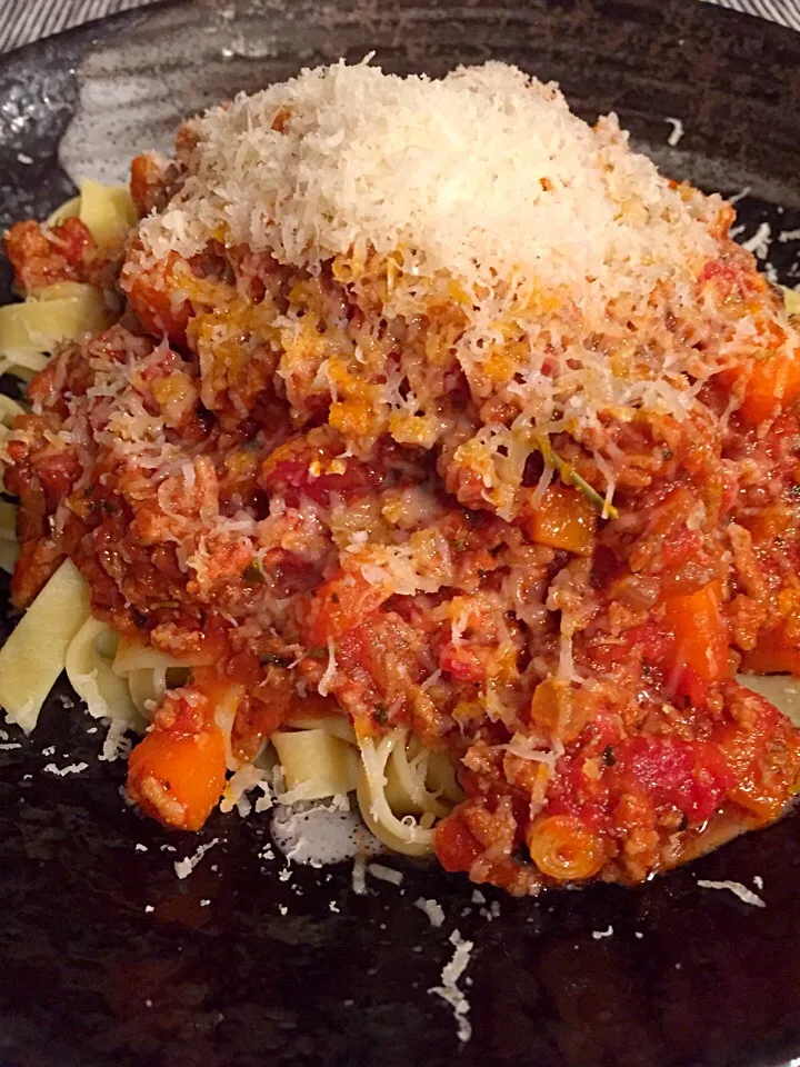 Bolognese with tagliatelle- proper comfort food;)|Michael Kohlさん