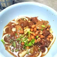 Hainanese rice noodle in beef stew|Ratta Dakzさん