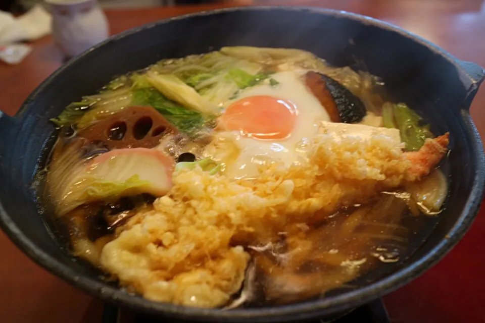 鍋焼きうどん|マハロ菊池さん