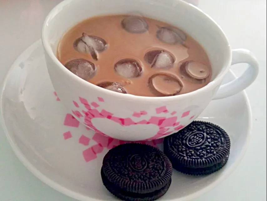 Iced Milo & Oreo Cookies|🌷lynnlicious🌷さん