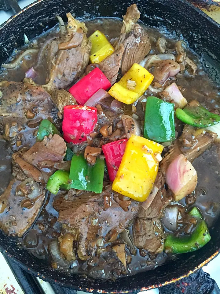 Blackpepper Beef with traffic light bell pepper|itontweetsさん