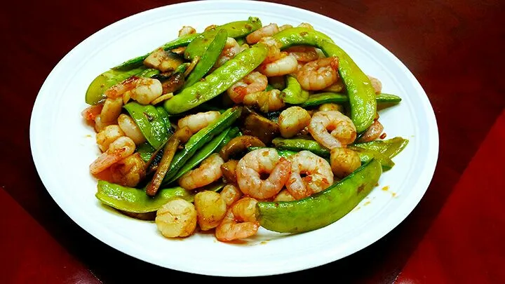 bay scallop, shrimp and snow pea|steven z.y.さん