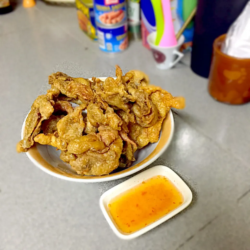 Snapdishの料理写真:Annalisa's Chicken Skin and Tu'ka|Laidz Biagさん