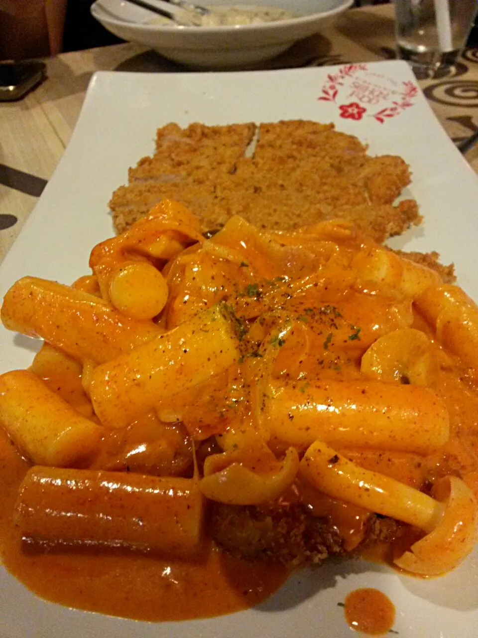 Pork Cutlet with Spicy Carbonara|Jeab Lertさん