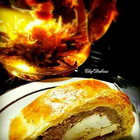 Meat loaf wrapped w puff pastry|Stephen Lomantowさん