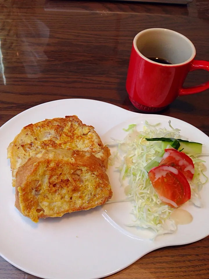 Snapdishの料理写真:パパが作った朝食（≧∇≦）|Mika Mさん