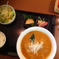 Snapdishの料理写真:担々麺ランチ|なつめさん