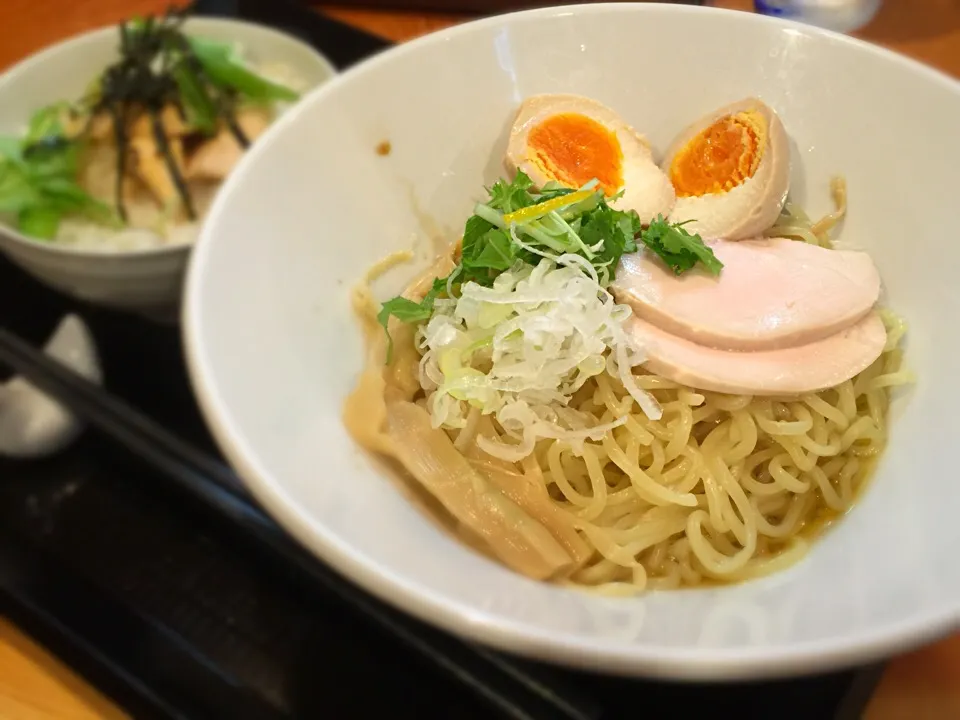 Chicken/Sou oil tossed soba w/ sesame mayo chicken don.|Samuel Naylorさん