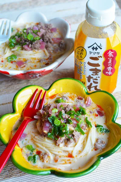 金魚の肴2015イチオシ夏麺その6　香味野菜と豆乳とごまだれ冷やし担担素麺 #うちバル #金魚の肴|青山金魚さん