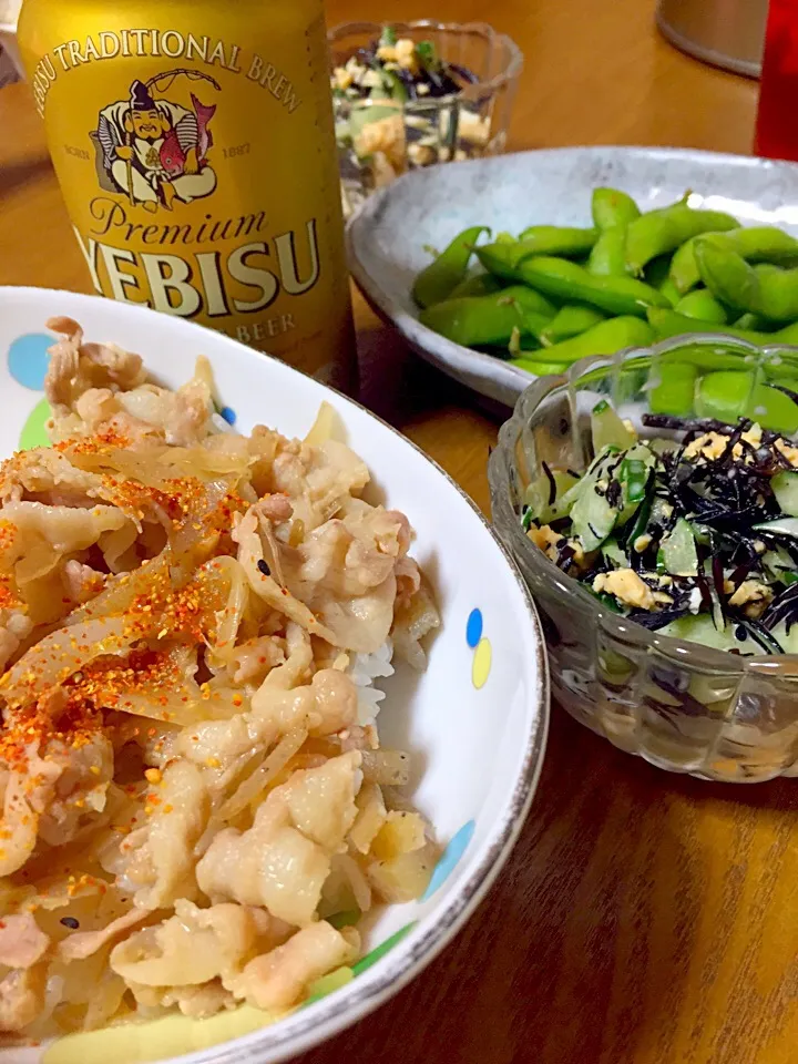 豚丼♡ヒジキのサラダ♡枝豆で晩ごはん(=´∇｀=)にゃん🎵|さくたえさん