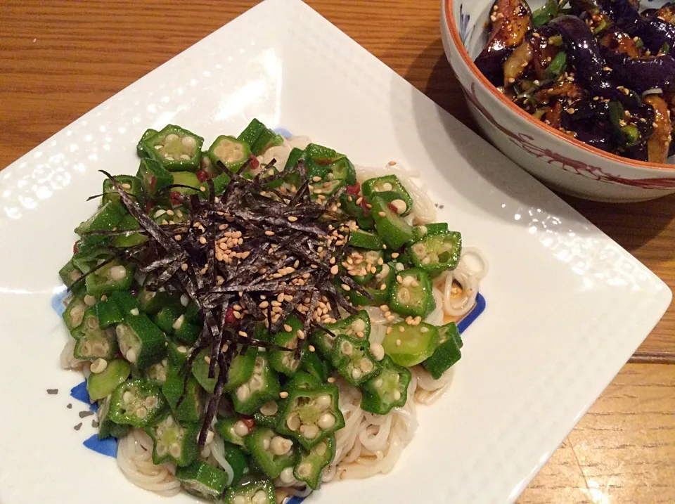 Snapdishの料理写真:ぶっかけ梅ツユそうめん✨茄子の味噌和え|中山里子さん