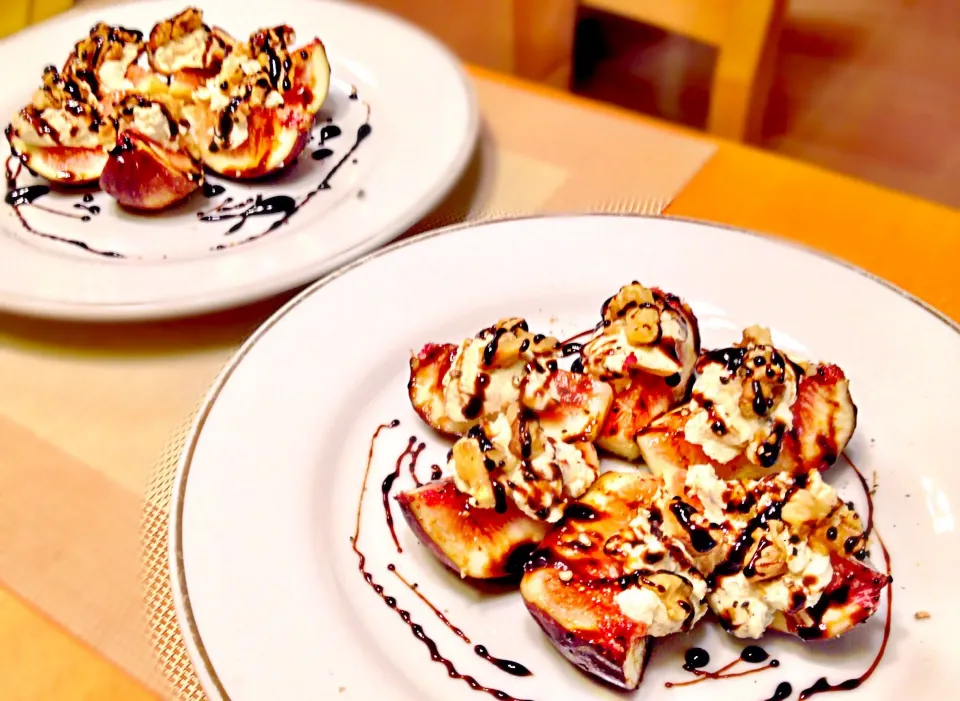 Snapdishの料理写真:appetizer: fig with cream cheese and roasted walnuts.|Kirk Awiamさん