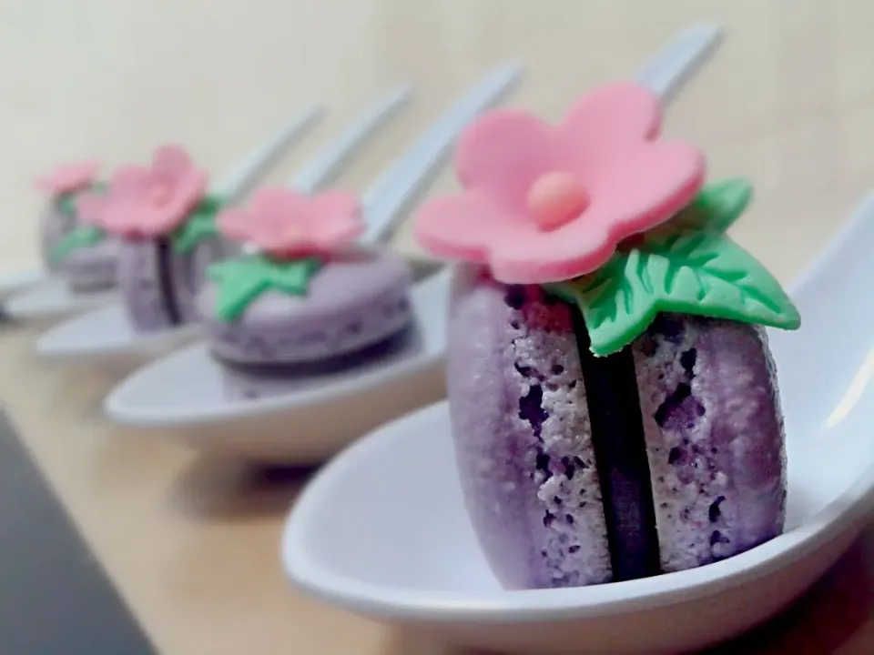 floral macaron|kris wahyuさん