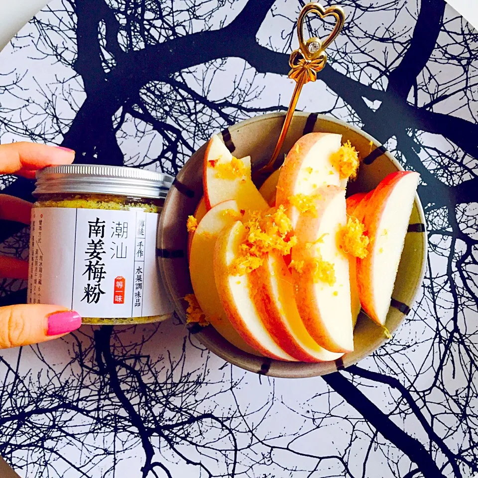 This ginger plum powder makes every fruit heavenly tasty|Jadeliciousさん