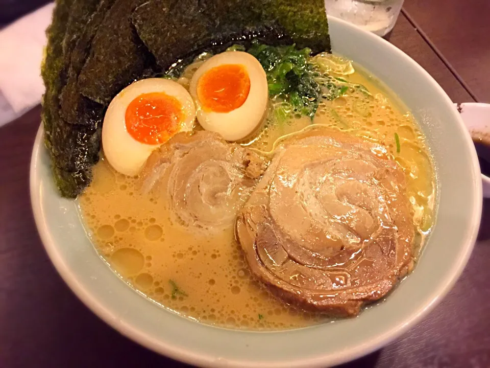 こってりラーメン|ももみさん