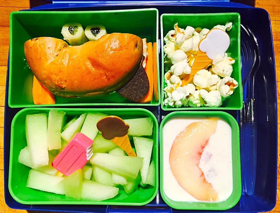 American Bento Lunch + Two Snacks|Cheryl Melnickさん