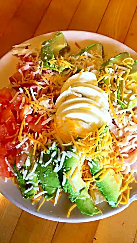 Chef Salad W/ Avacado and Sour Cream....|Sheila Harrisさん