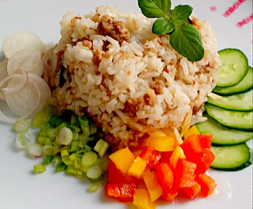 Snapdishの料理写真:thai olive beef fried rice|Chua Jeanさん