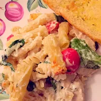 Chicken and spinach Alfredo bake|Martine Edmondさん